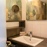 Leonardo Eden Center Hotel 4*