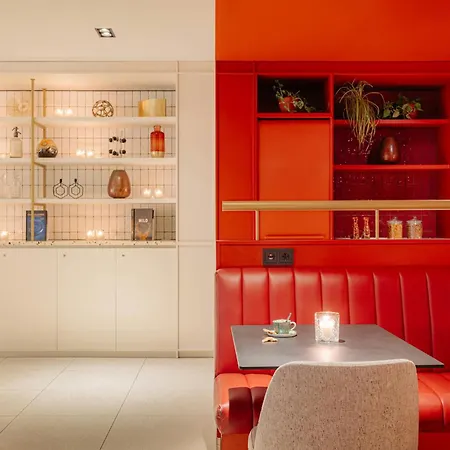 Leonardo Eden Center 4* Ámsterdam