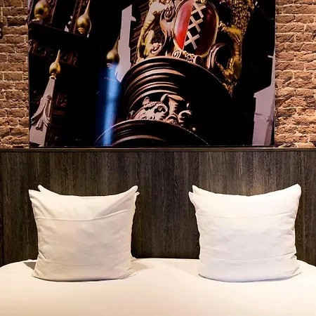 Hotel Leonardo Eden Center 4*