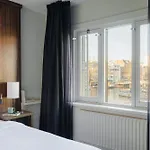 Leonardo Eden Center 4* Amsterdam