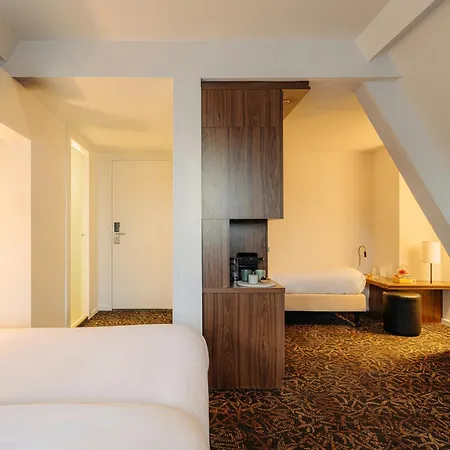 Hotell Leonardo Eden Center 4*