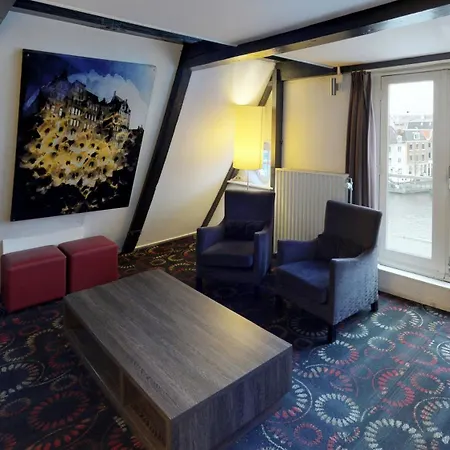 Leonardo Eden Center Hotell 4*