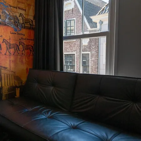 Eden Studios&apartments Amsterdam